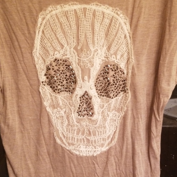 Top - Picture 2 of 3